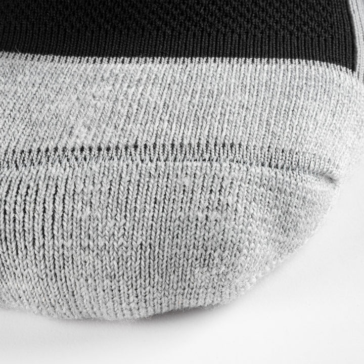 Best socks for rucking - Close up